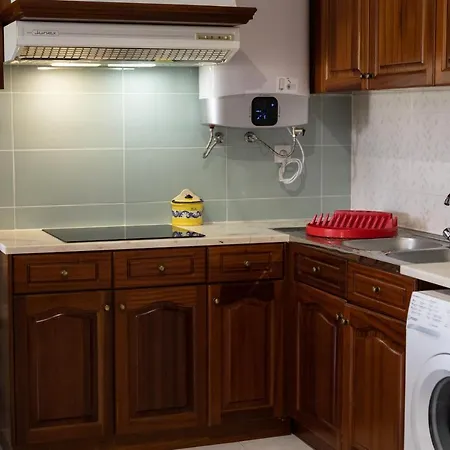 White House Apartman Praia da Lourinhã